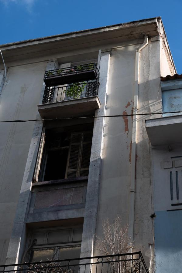 Polytimon, An Athenian Neoclassical Apartment Exterior photo
