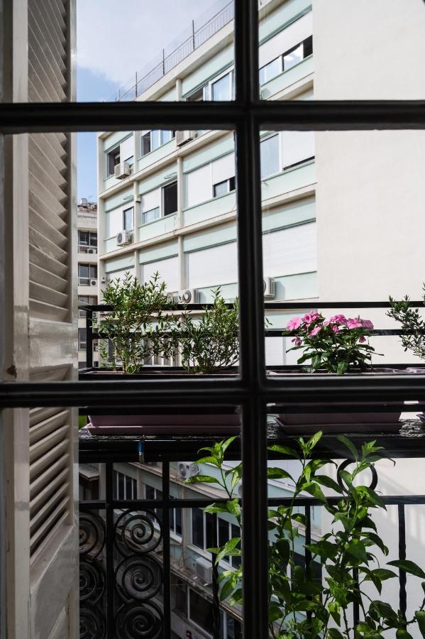 Polytimon, An Athenian Neoclassical Apartment Exterior photo