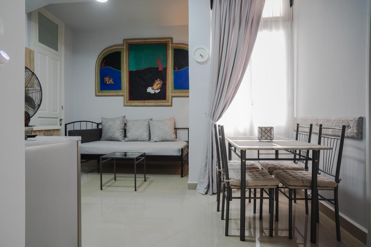 Polytimon, An Athenian Neoclassical Apartment Exterior photo